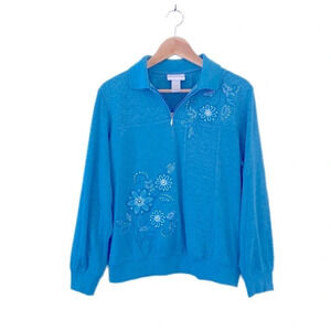 🌸Vintage Alfred Dunner Quarter zip pullover with embroidered detail